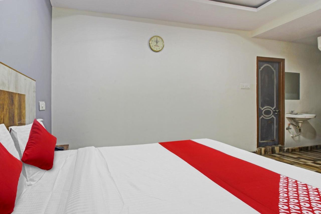 Super Hotel O Sri Sai Regency Haïdarabad Extérieur photo