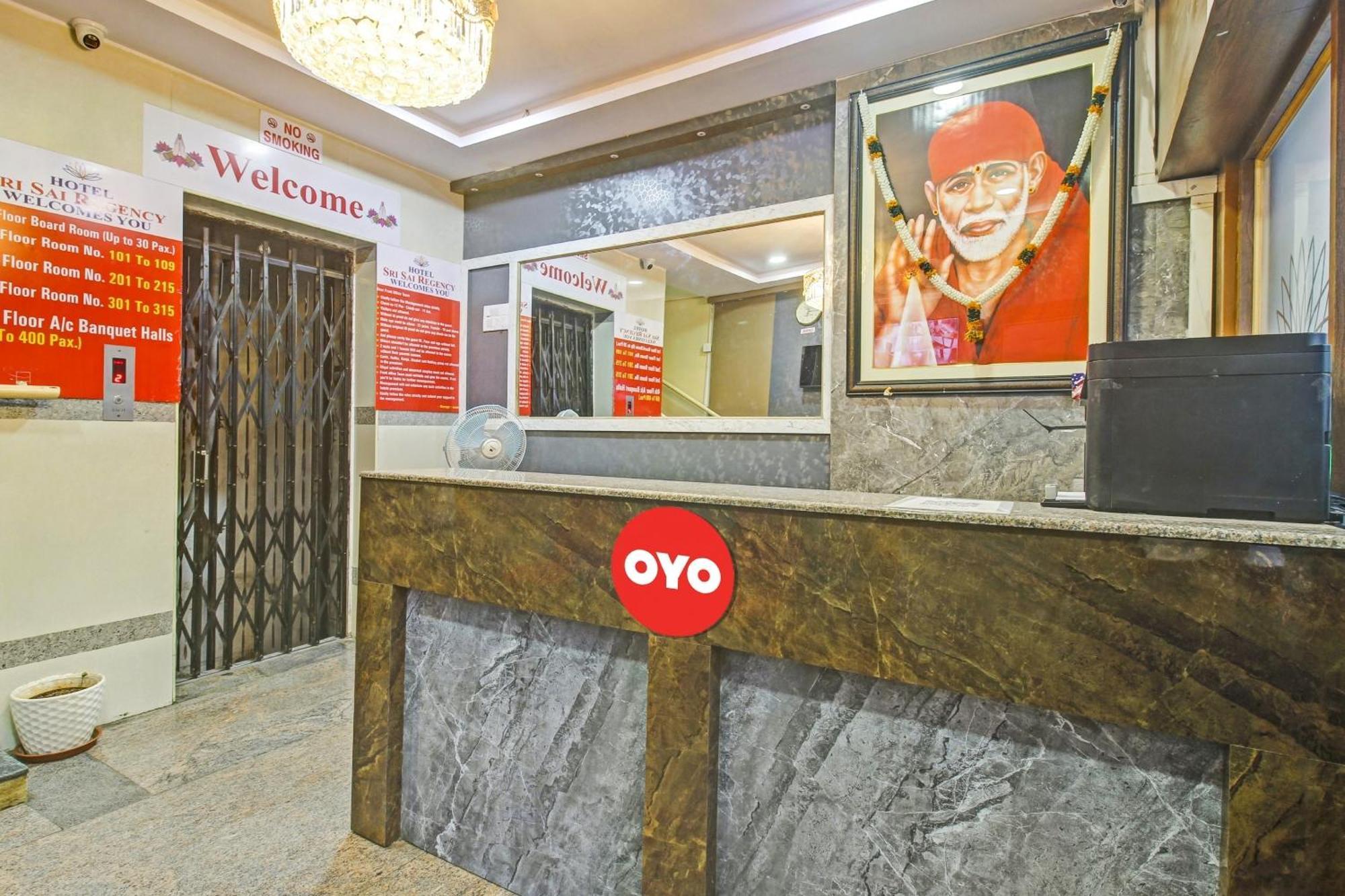 Super Hotel O Sri Sai Regency Haïdarabad Extérieur photo